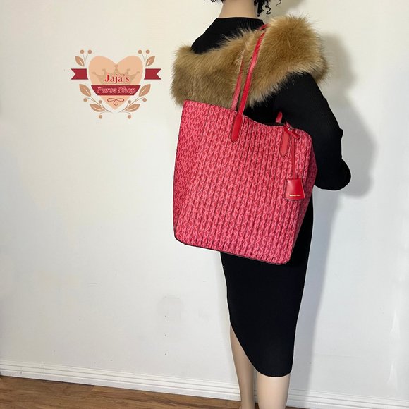 ❤️Michael Kors Signature PVC Large  Tote Purse❤️ - Picture 14 of 16